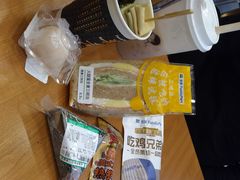 -全家便利店(红岭大厦店)