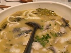 -峨嵋小镇·川菜(正定朗华店)