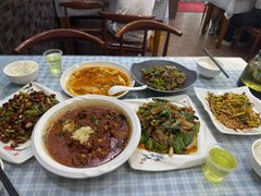 -芳芳餐厅(白沙路店)