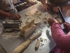 -周正记高桥松饼(潼港八村店)