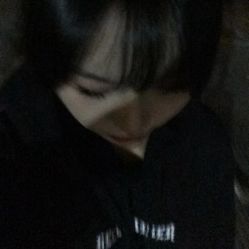 -BULB STUDIO 巴柏明星发型工作室