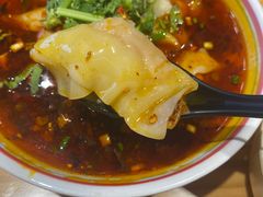 -八二小区抄手(龙湖上城天街店)