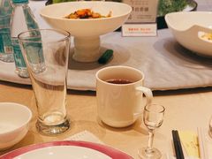 -满江红四季餐厅 · 国家五钻级酒家(新纪元大酒店店)