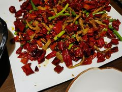 -梧桐树下(云锦世家店)