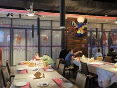 -四海一家自助餐(益田假日广场店)