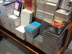 -西西弗书店&矢量咖啡(凯德晶萃广场店)