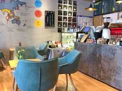 -ZING COFFEE 镜咖啡