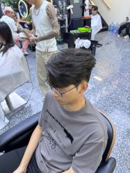 -藤野造型专业烫染接发