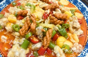 Sour Spicy Frog with Dough Twist