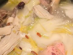 -沪小胖·小龙虾·蓝龙王(八佰伴店)
