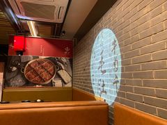 卡座-沸炉重庆老火锅(军事博物馆店)