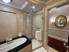 -广州富力丽思卡尔顿酒店