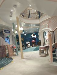 -奈尔宝家庭中心·亲子餐厅(苏州大悦城店)