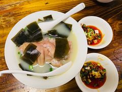 -中和裴氏蹄花(府河路店)