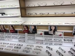 -视野联行眼镜·蔡司·控优点授权(长白万象汇店)