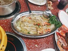 -四囍码头海鲜烧烤自助火锅(外滩南京东路悦荟广场店)