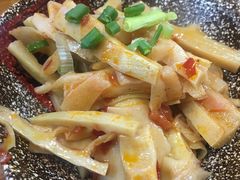 -苗八碗米线