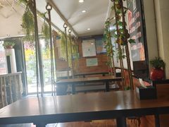 -许榴香西餐厅(台东步行街店)