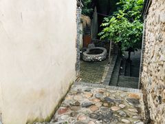 -百里峡七彩艺术小镇