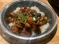 -明洞阿姨·韩式酱蟹烤肉·创意料理(三元桥店)