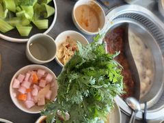 -故里和山·成都火锅(欢乐港湾店)