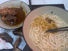 -粉观右江西鲜辣米粉(天地店)