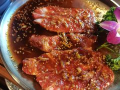 -明洞阿姨·韩式酱蟹烤肉·创意料理(三元桥店)