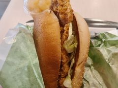 -麦当劳(得来速车道点餐 五里墩店)