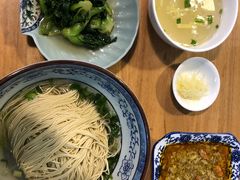 -朱洪元苏式面馆(绿宝广场店)
