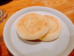 摩登粑粑-云海肴·汽锅鸡·云南菜(天津国金汇店)