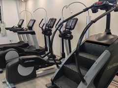 -卓拓健身普拉提运动中心(总店)