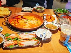 -洱火云南酸菜牛肉火锅(石景山当代商城店)