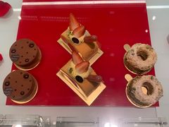 -Salon de The de Joel Robuchon(外滩18号店)