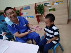 920爱牙日的可爱互动-岳辰齿科(浦东长泰店)