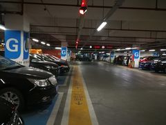 -万象城-停车场