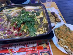 -八条友鲜货烧烤·脆皮烤鱼(石岩旗舰店)