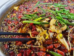 -乡土特色.冷锅鱼.牦牛肉汤锅