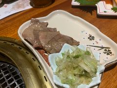 -肉魁屋·烧肉·烧鸟·酒场(高新店)