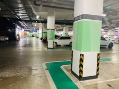 -奉贤苏宁生活广场-停车场