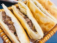 -李春秋驴肉火烧总店