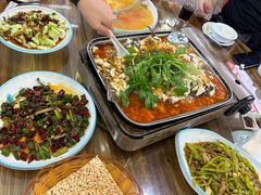 -邹胖哥好好吃餐馆(荔波美食街店)