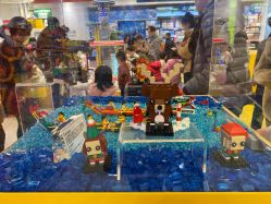 -乐高品牌旗舰店(人民广场店)