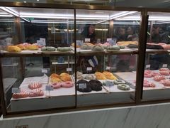 面包甜点陈列柜-奈雪的茶(新天地广场PRO店)