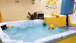 -蓝色海林婴幼儿水育馆(新辰里学清路店)