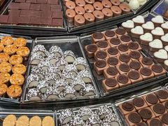 -Laderach 莱德拉(上海环贸iapm店)