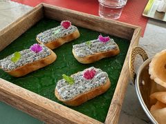 黑松露鱼籽法棍-雀越·Queen(滨北店)