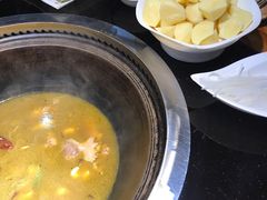 -东北人家铁锅炖(水岸帝景店)