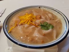 西关水菱角-白天鹅宾馆-宏图府餐厅