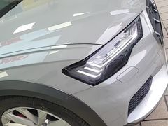 -车水马龙3M汽车贴膜冠军店隐形车衣改色膜(漕宝路中环店)