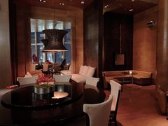 -The lounge 柏悦酒店大堂酒廊(上海环球金融中心店)